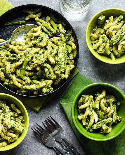 Asparagus Chicken Pesto Pasta