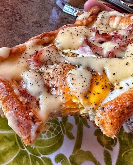 Eggs Benedict Breakfast Pastry