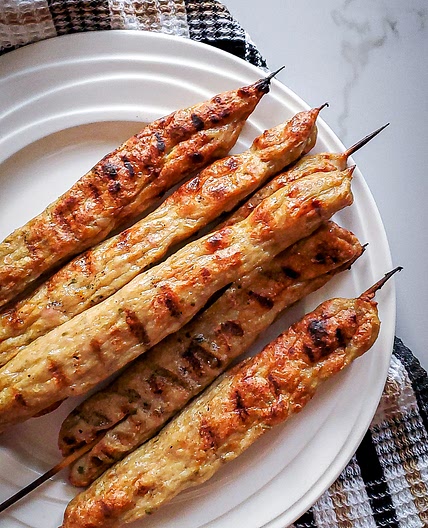 Grilled Lemongrass Pork Skewers (Nem Nướng Sả)