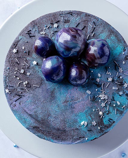 Galaxy Chocolate Cake