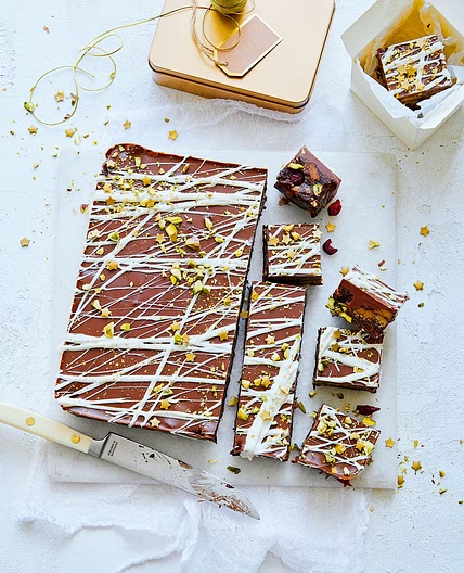 Chocolate and pistachio tiffin