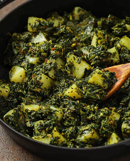 30-Minute Aloo Palak (Spinach and Potato Curry)
