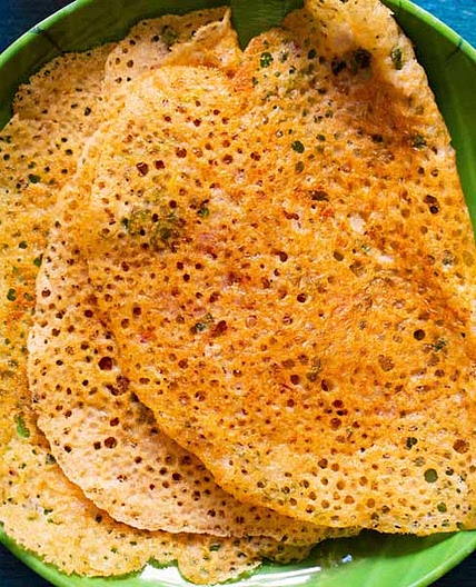 Oats Dosa (Crispy Oats Crepes)