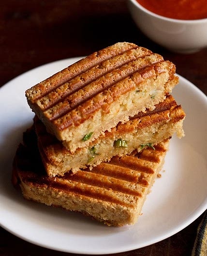 Potato Sandwich Recipe (Grilled Aloo Sandwich)