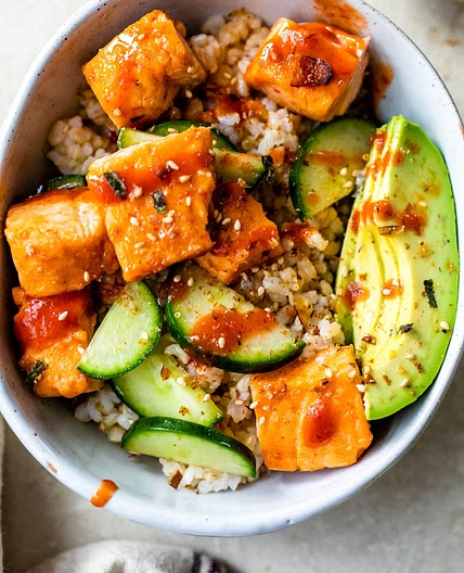 Honey Sriracha Roasted Salmon Rice Bowls