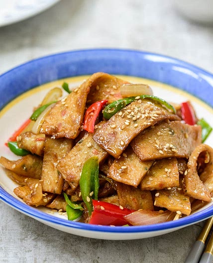 Eomuk Bokkeum (Stir-fried Fish Cake)