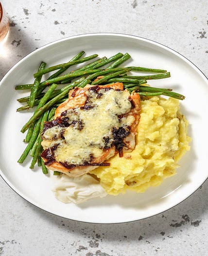 Cheese and Caramelised Onion Chicken with Garlic Mash and Stir-Fried Green Beans