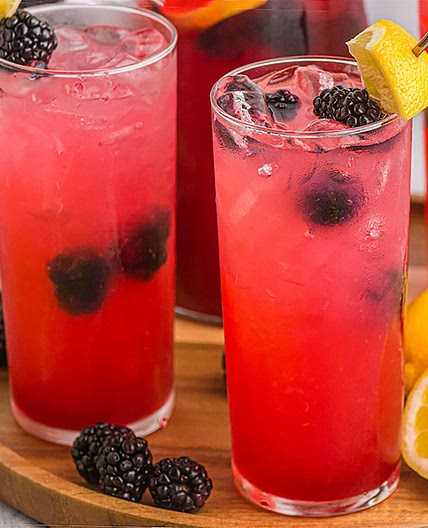 Homemade Blackberry Lemonade