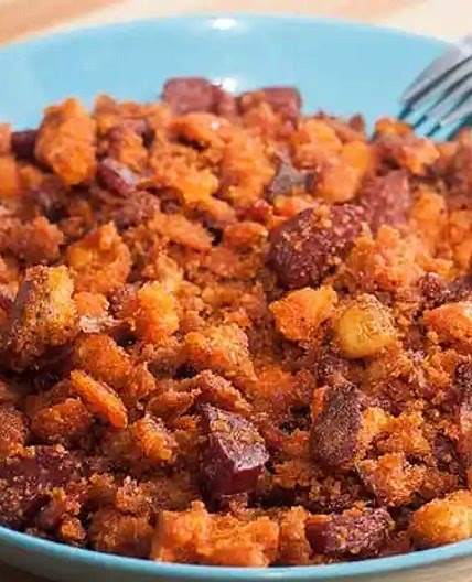 Migas con chorizo