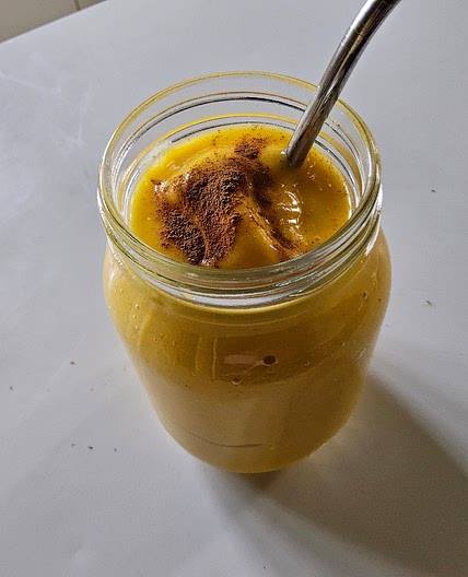 Mango and Pineapple Smoothie