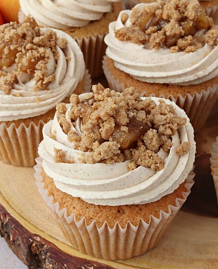 Apple Crumble Cupcakes