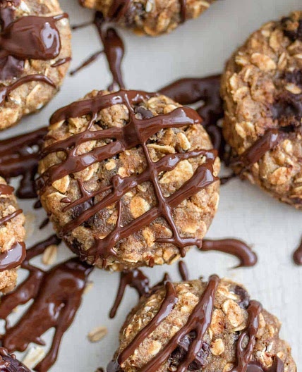 Date Sweetened Cookies