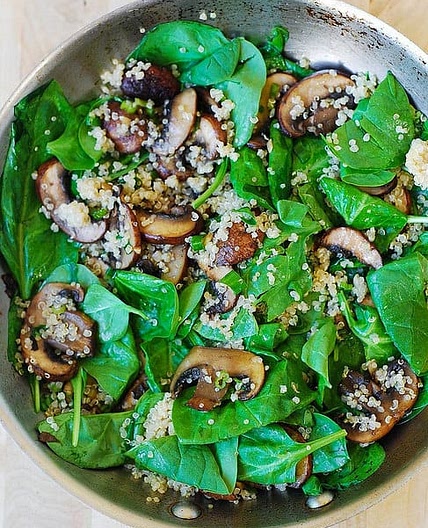 Spinach and mushroom quinoa