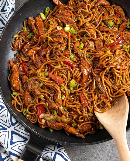 Hoisin Chicken with Noodles