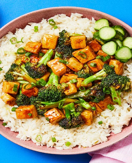 Vegan Sweet & Savory Tofu Bowls with Broccoli, Pickled Cucumber & Sesame Scallion Rice