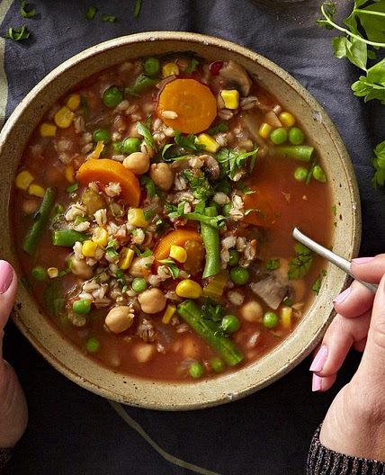Vegetable barley soup