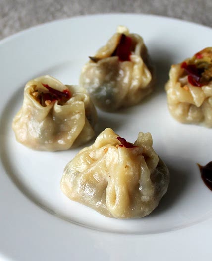 Shu Mai/Siumai Dumplings Filled With Broccoli & Zucchini In Garlic Sauce