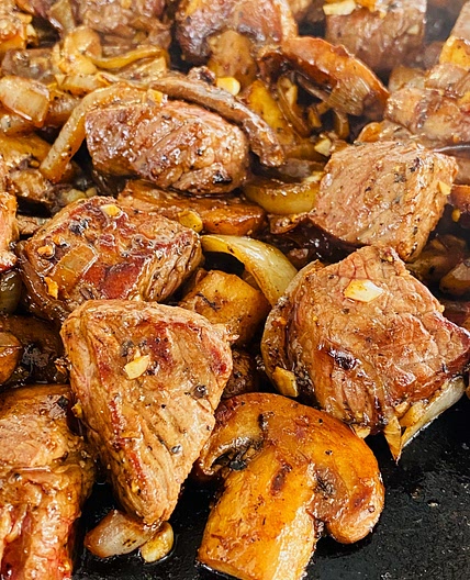 Blackstone Garlic Steak and Mushrooms