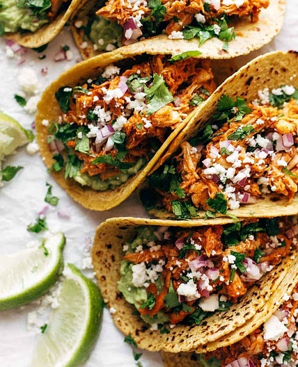 The Best Chicken Tinga Tacos