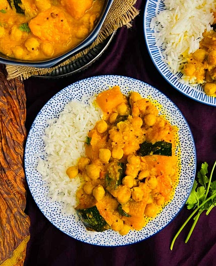 Pumpkin Chickpea Curry with Coconut Milk