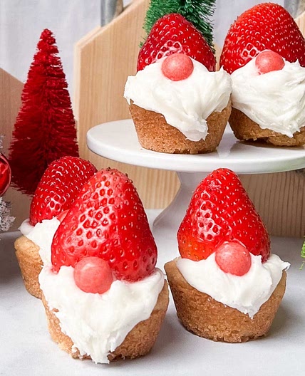Gnome Cookie Cups