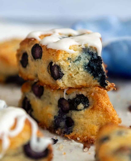 Easy Peasy Fluffy Scones with Almond Flour