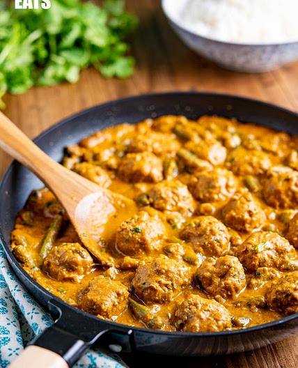 Coconut Beef Meatball Curry