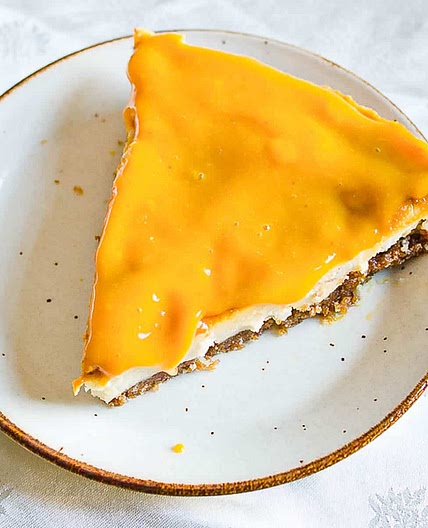 No-Bake Vegan Mango Cheesecake