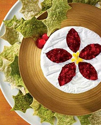 Tortilla Wreath with Brie