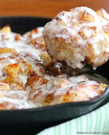 Skillet Apple Pie Biscuits