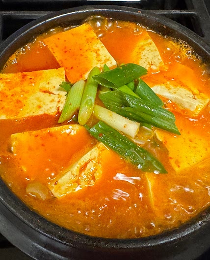 김치찌개, 이렇게만 끓이면 진짜 식당보다 맛있어요!