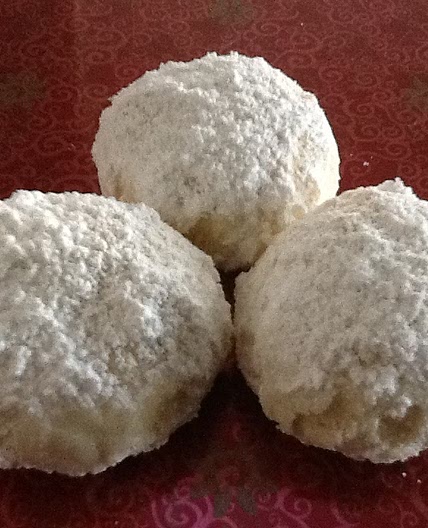 Almond Snowball Cookies