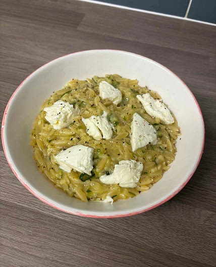 Lemon courgette orzo 