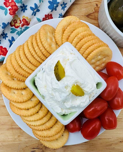 Dill Pickle Dip