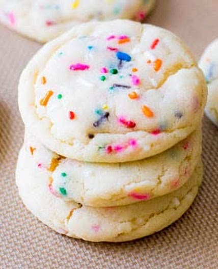 Soft-Baked Sprinkle Sugar Cookies