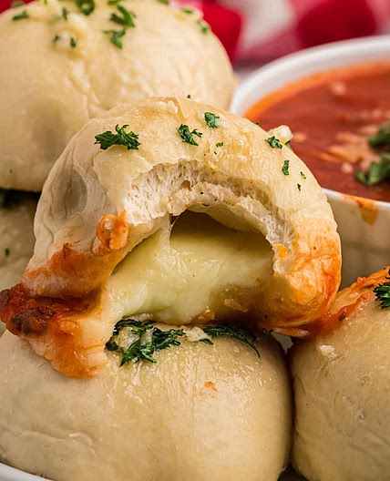 Easy Garlic Cheese Bombs