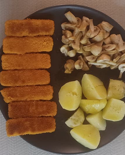 Paluszki "rybne" z ziemniakami