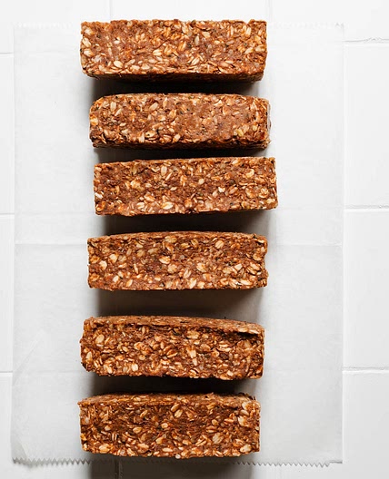 No Bake Oat Bars with Peanut Butter & Banana (High-Protein)