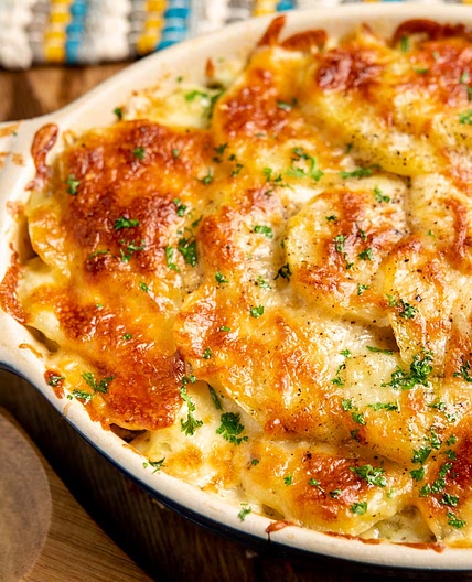 Cheesy Leek and Potato Bake