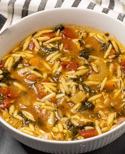 Italian Chicken Rosa Marina Soup with Spinach and Tomatoes