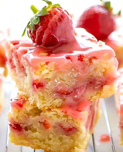 Strawberry Lemon Blondies