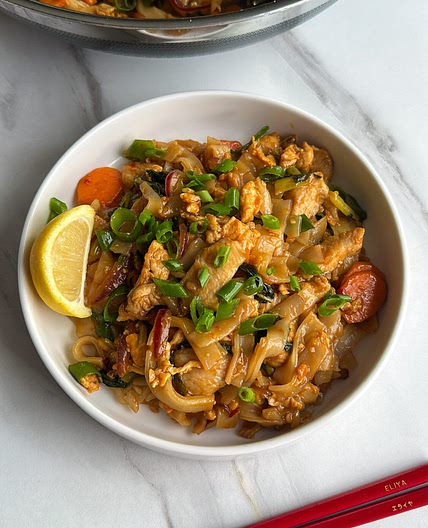 Healthy Pad See Ew- Over 40g Protein!