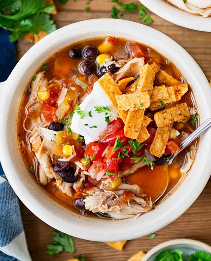 Slow Cooker Chicken Tortilla Soup