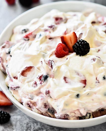 Berry Cheesecake Salad