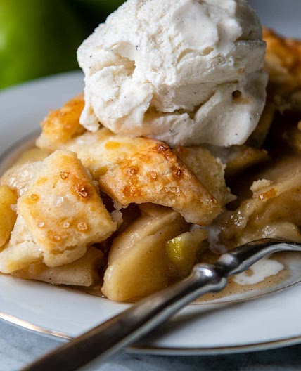 Homemade Gluten-Free Apple Pie (No Soggy Bottom!)