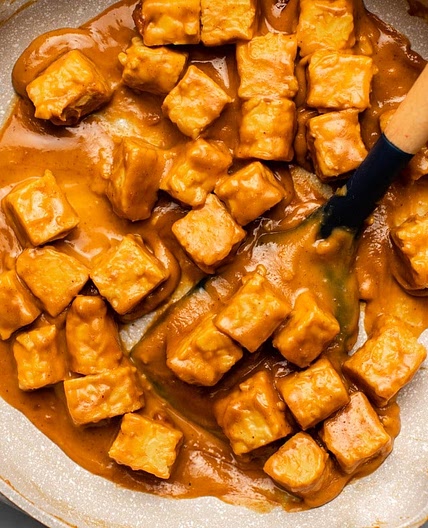 Saucy Stovetop Peanut Tempeh