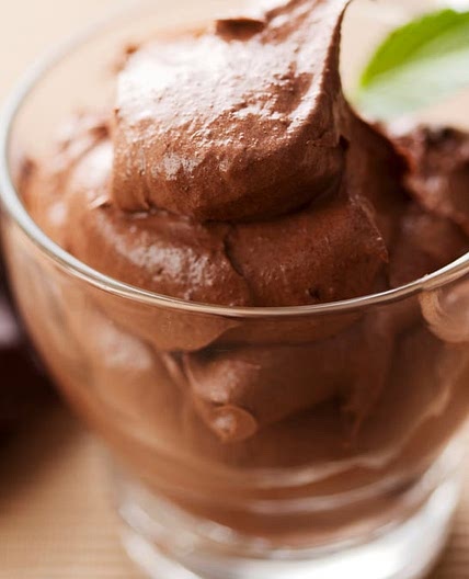 Mousse au chocolat onctueuse et légère