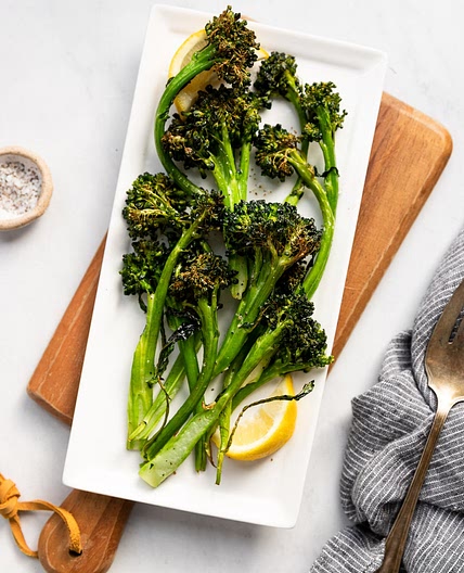 10-Minute Air Fryer Broccolini