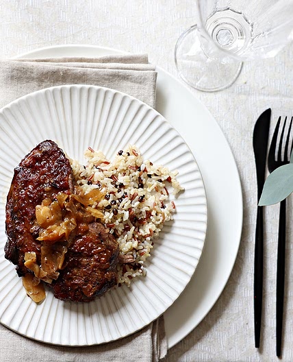 Crispy Onions Club Steaks