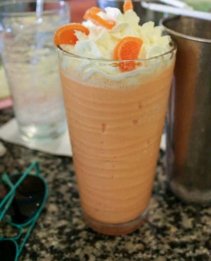 Frozen Sunshine Shake {Beaches and Cream}